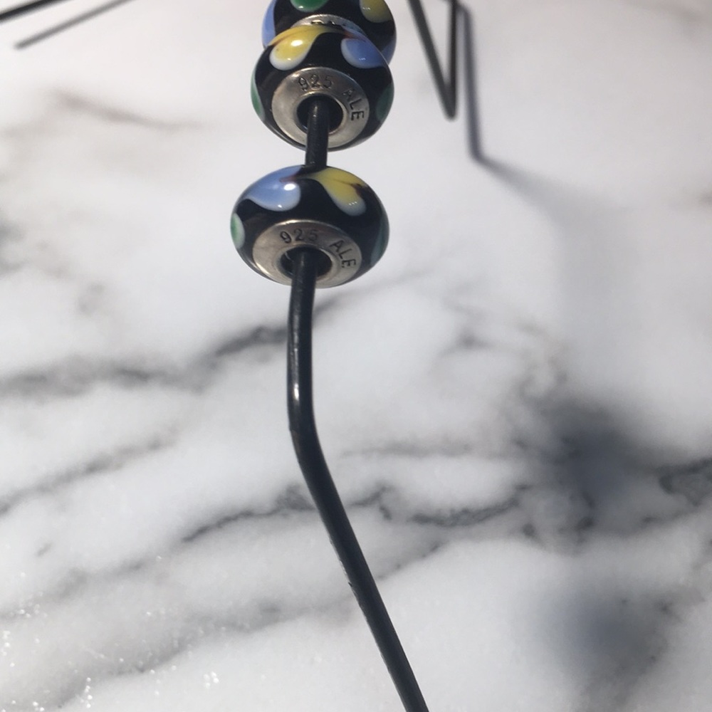 Authentic Pandora Charm - Picture 3 of 4